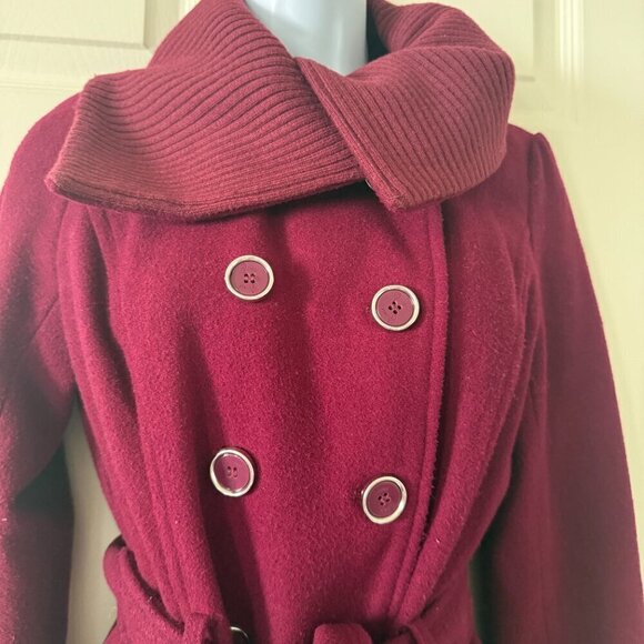 Guess Los Angeles Stylish Burgundy Double-Breasted Belted Coat - Size XS - Picture 5 of 10